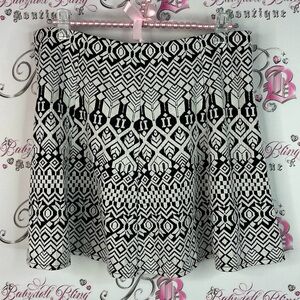 Aeropostale skirt stretchy Aztec boho  Black and White Patterned Mini Skirt